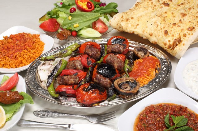 DOMATESLİ KEBAP